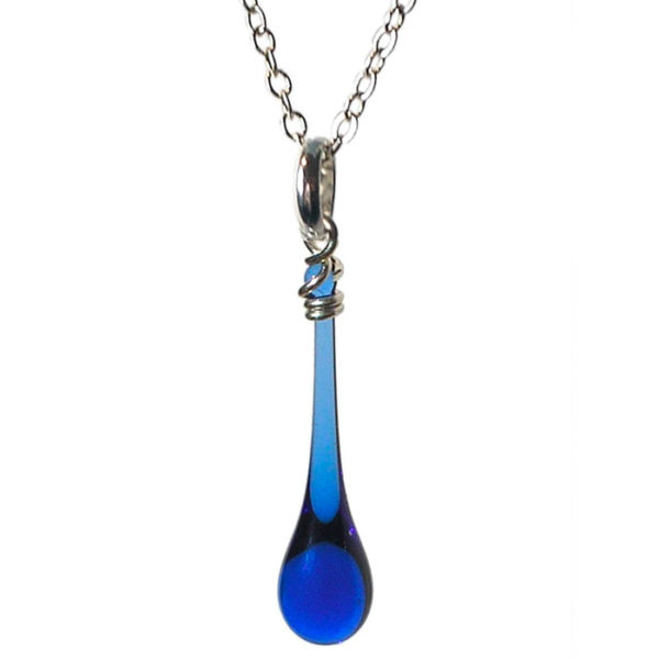 Maressa Pendant Necklace in cobalt